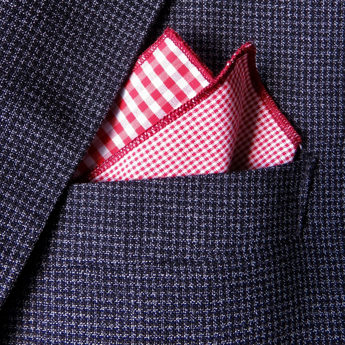 Han-Han Square / Red