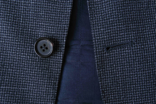 The History of the Buttonhole: A Small Detail That Changed Menswear
