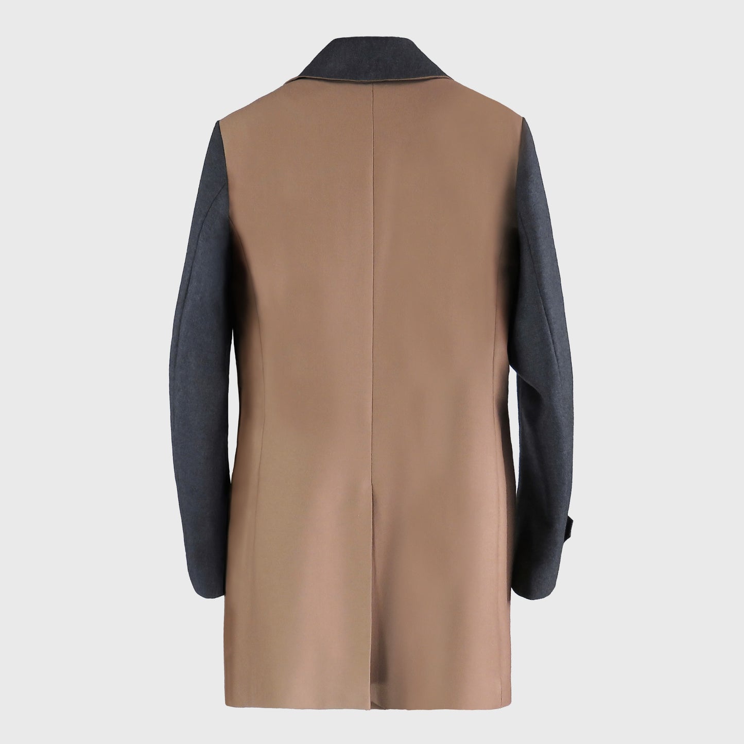 Chaqueta Larga Camel con Solapa Asimétrica